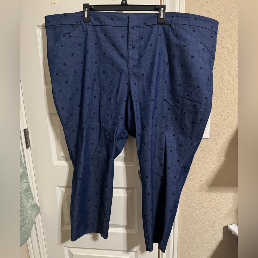 Polka Dot Cropped pants